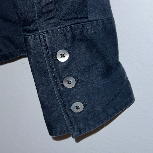 Banana Republic 98% Cotton Black Button Up Shirt - Picture 4 of 4